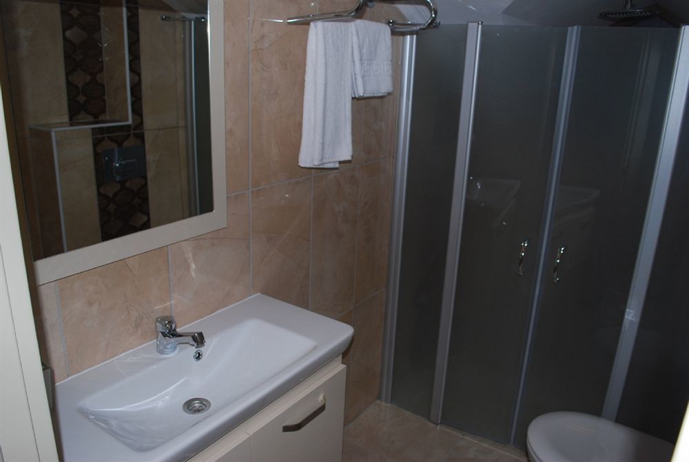 Funda Hotel Göcek Buitenkant foto